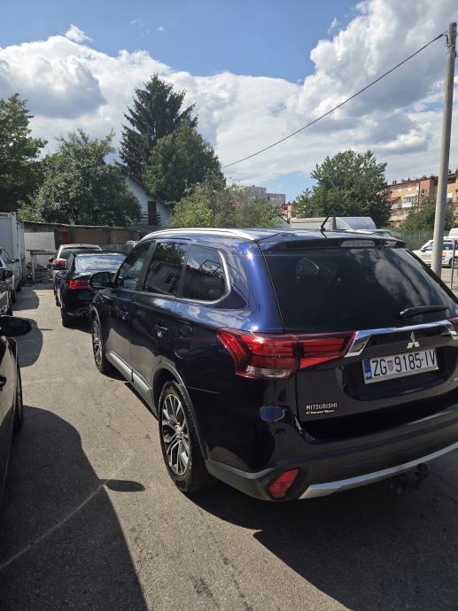 Mitsubishi Outlander 2,2 DI-D, fotografija 5