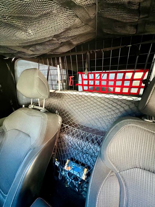 Mitsubishi Pajero 2.5td, fotografija 12