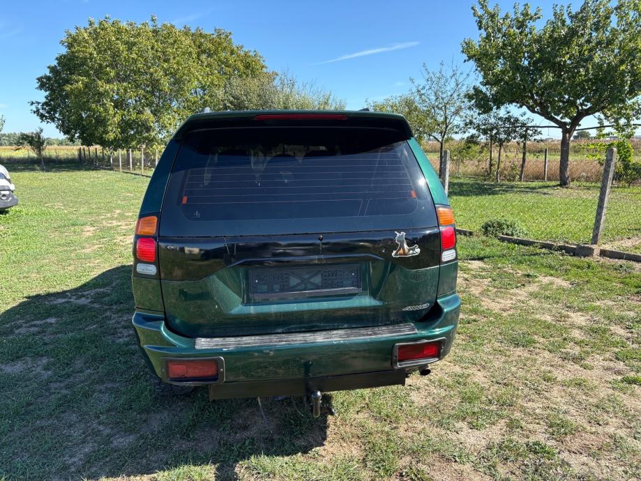 Mitsubishi Pajero Sport 2,5 TD GLX, fotografija 6