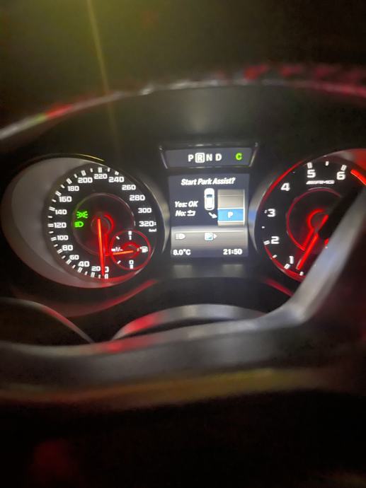 NAJJEFTINIJ GLA45 u HR, 360ks, vlasnik, reg 4/27, servisna, vlasnik, fotografija 8