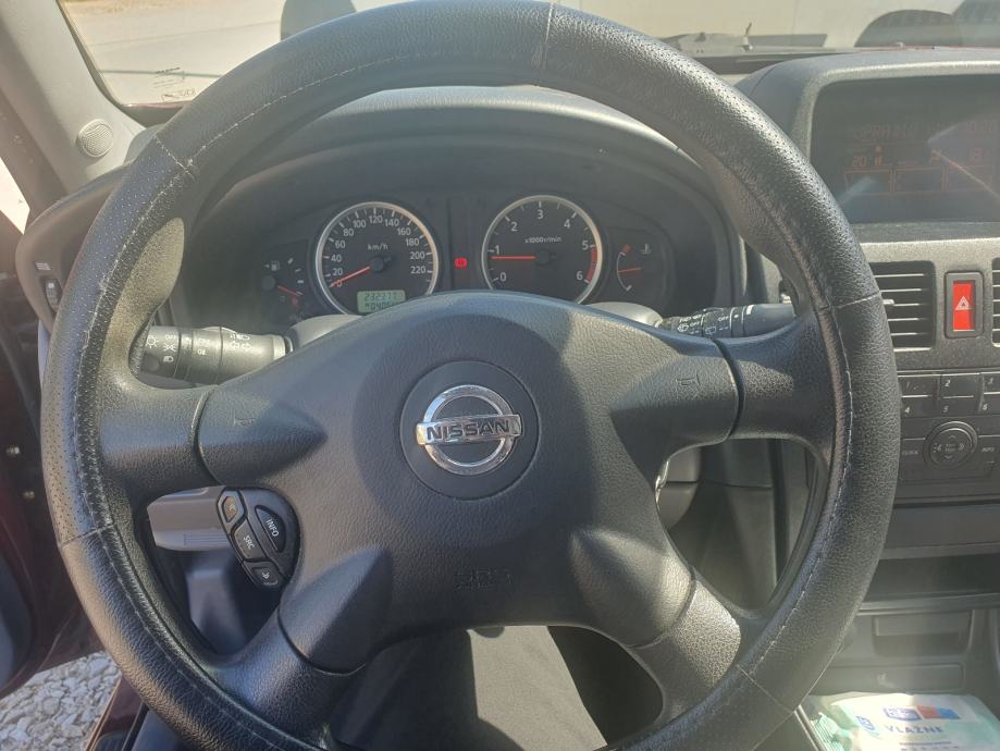 Nissan Almera 1.5 dCi | Klima | Reg. | 5 zimskih guma | 232 tkm, pogled izvana - slika 5