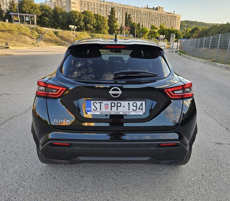 NISSAN JUKE 1,0 DIG-T 114 • STAR GODINU DANA • KAO NOVO, fotografija 9