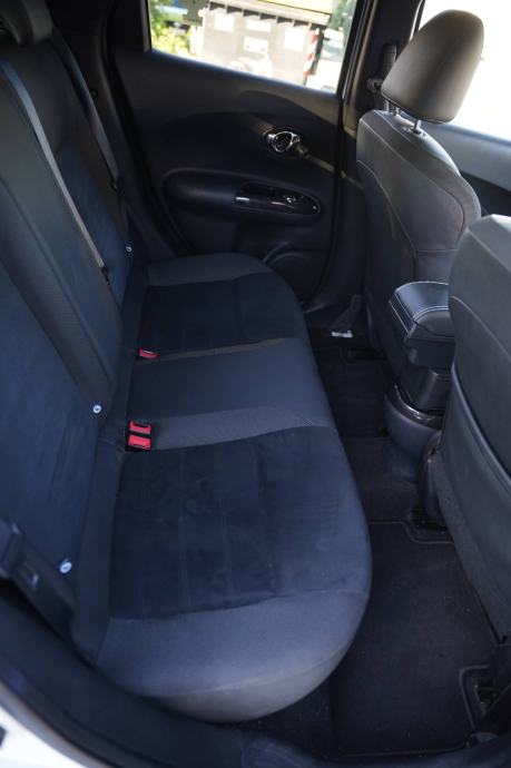 Nissan Juke 1.5 dCI, 45948 km, Izvrsno stanje, Garažiran, REG. 07/2027, fotografija 9
