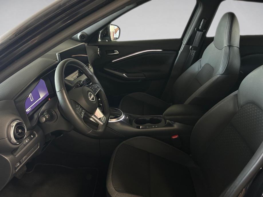 Nissan Juke 1.6 HYBRID N-Connecta 14.500 km, fotografija 17