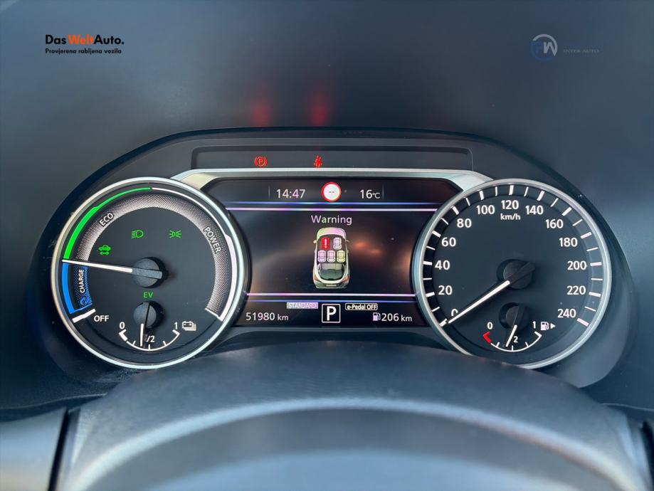 Nissan Juke Hybrid Tekna, fotografija 15