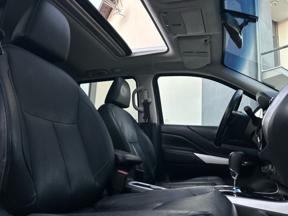 Nissan Navara 2.3 DISEL 140KW 2016G.4X4 NOVI MODEL FULL OPREMA, fotografija 19