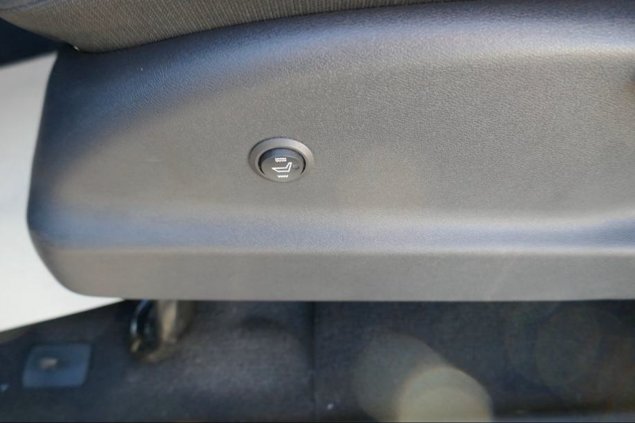 Nissan Navara DFM Rich6 automatik, fotografija 16