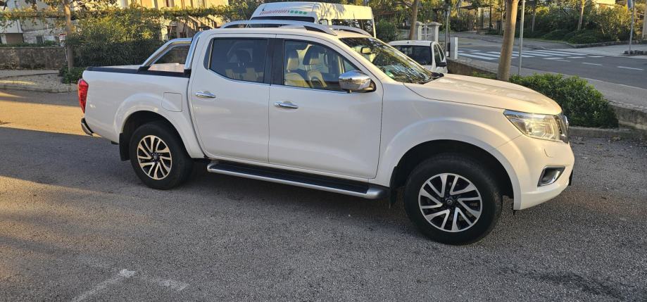 Nissan Navara, 140kw, u izvrsnom stanju, full oprema, u PDV-u, fotografija 5