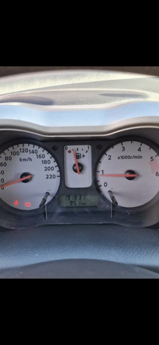Nissan Note 1,5 dCi, fotografija 7