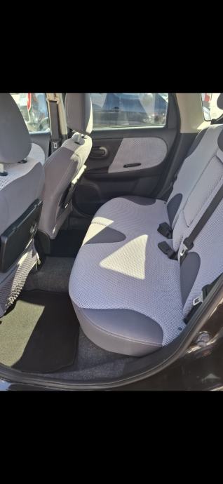 Nissan Note 1,5 dCi, fotografija 8
