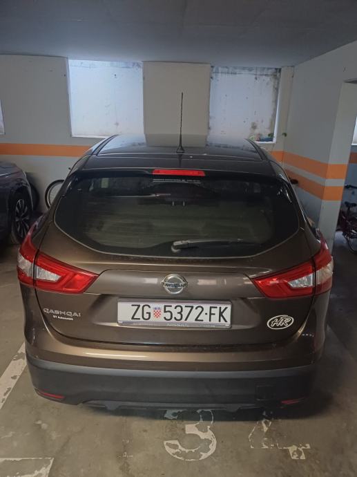 Nissan Qashqai 1,2 DIG-T, reg.2/27,prvi vl.,novi lanac,servis PRILIKA!, fotografija 15