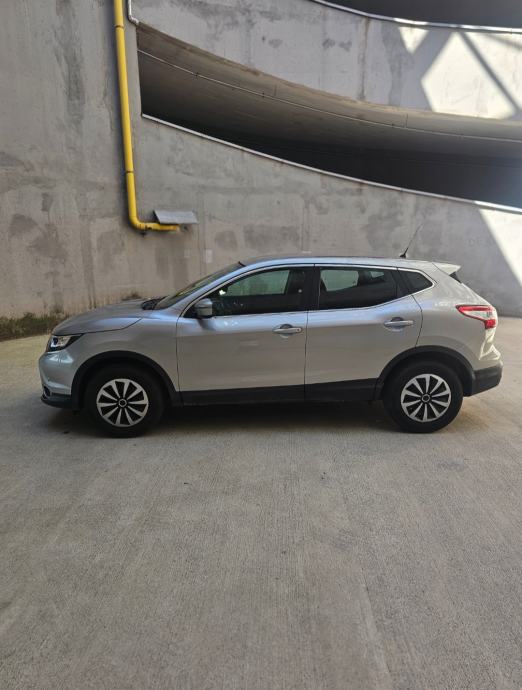 Nissan Qashqai 1,2 DIG-T- dodatni set 17'' alu felgi+nove zimske gume, fotografija 3