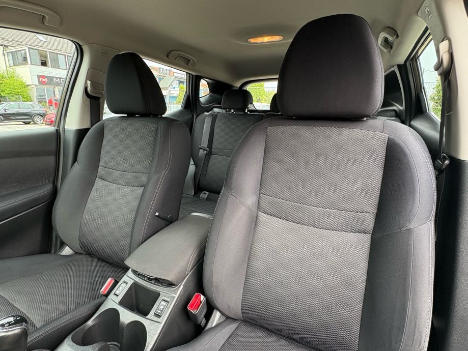 Nissan Qashqai 1,2 N-Connecta, fotografija 11