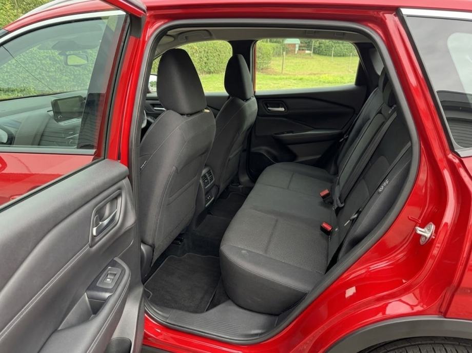 Nissan Qashqai 1.3 Acenta, fotografija 4
