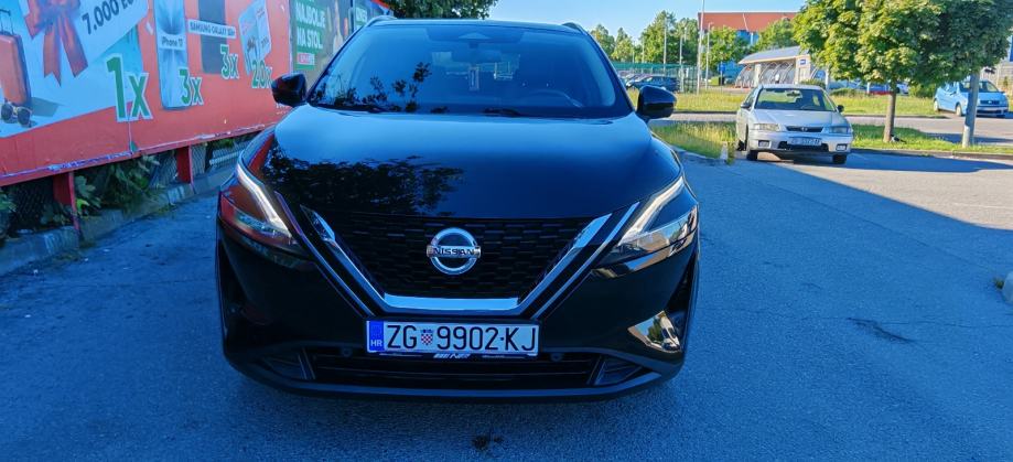 Nissan Qashqai 1.3 automatik, fotografija 13