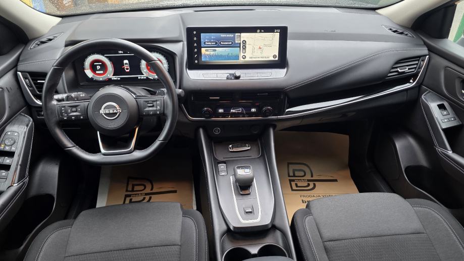 Nissan Qashqai 1.3 Aut. N-Connecta,Pano,360°Kam.,LEASING BEZ UČEŠĆA, fotografija 11
