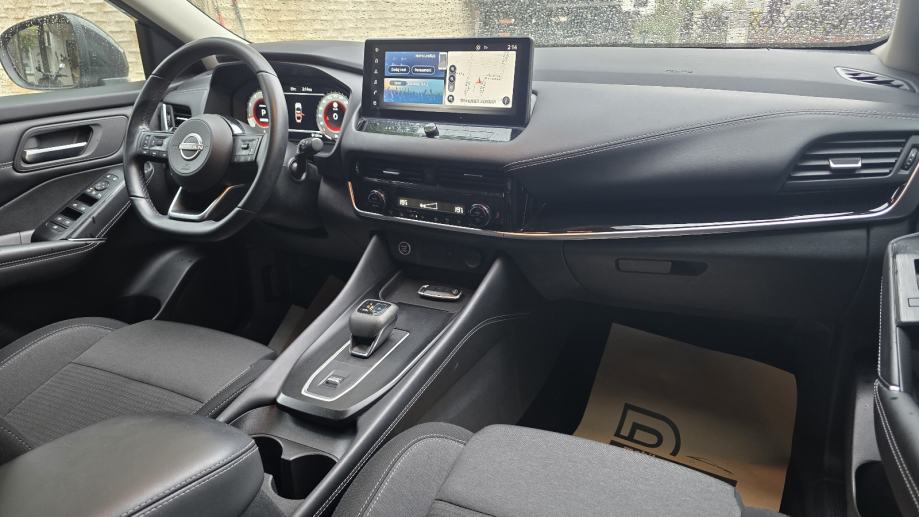 Nissan Qashqai 1.3 Aut. N-Connecta,Pano,360°Kam.,LEASING BEZ UČEŠĆA, fotografija 13