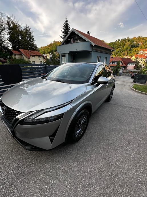 Nissan Qashqai 1.3 automatik, fotografija 4