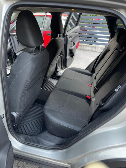 Nissan Qashqai 1.3 automatik, fotografija 16