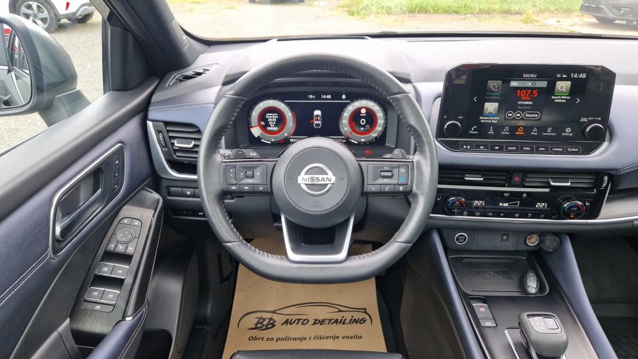 Nissan Qashqai 1.3 automatik TEKNA+, zimski paket, kamere 360, jamstvo, fotografija 16
