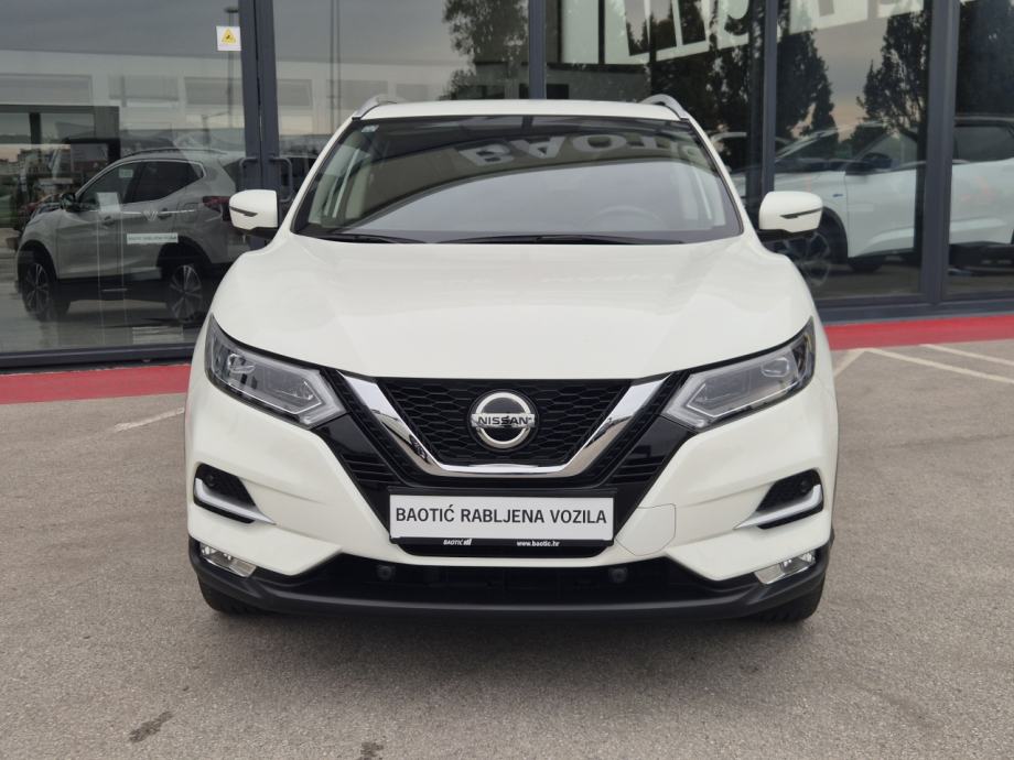 Nissan Qashqai 1,3 DIG-T 140 N-Connecta, fotografija 2