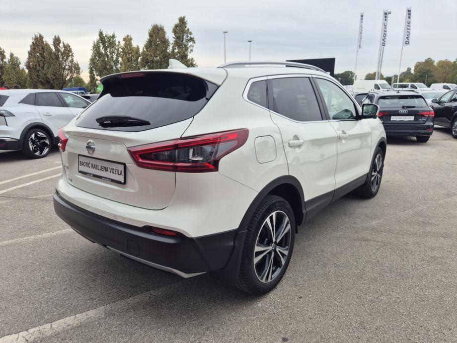 Nissan Qashqai 1,3 DIG-T 140 N-Connecta, fotografija 5