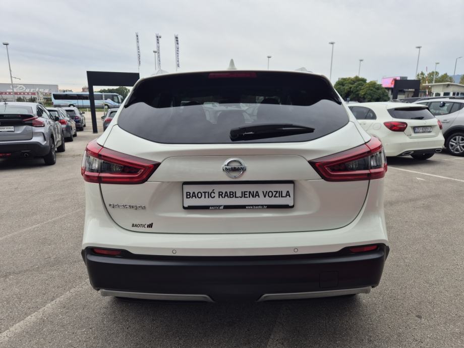 Nissan Qashqai 1,3 DIG-T 140 N-Connecta, fotografija 6