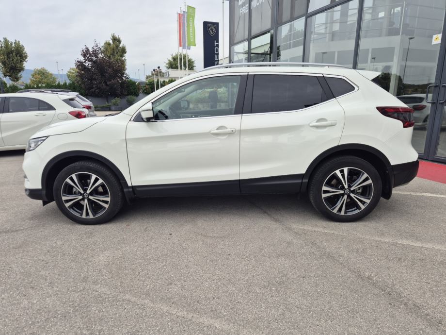 Nissan Qashqai 1,3 DIG-T 140 N-Connecta, fotografija 8