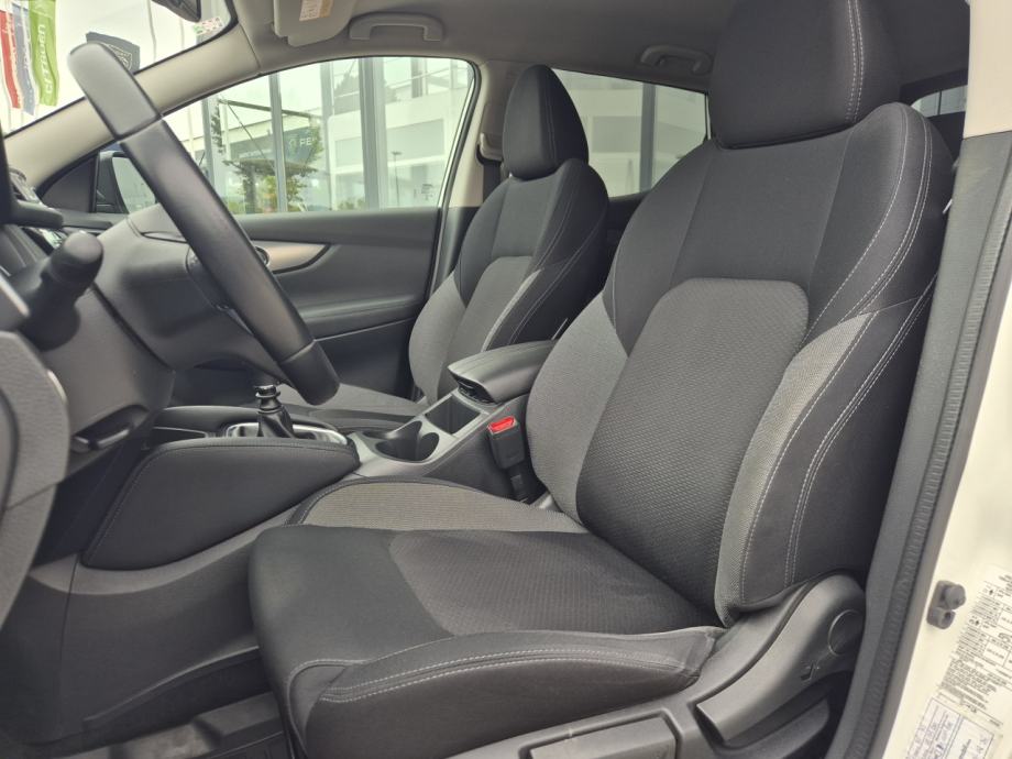 Nissan Qashqai 1,3 DIG-T 140 N-Connecta, fotografija 9