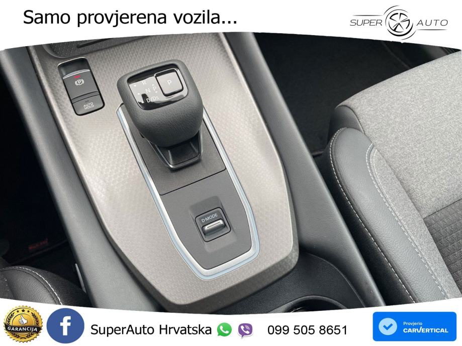Nissan Qashqai 1.3 DIG-T (158 KS) Xtronic N-Connecta LED+GR SJED+ACC, fotografija 10
