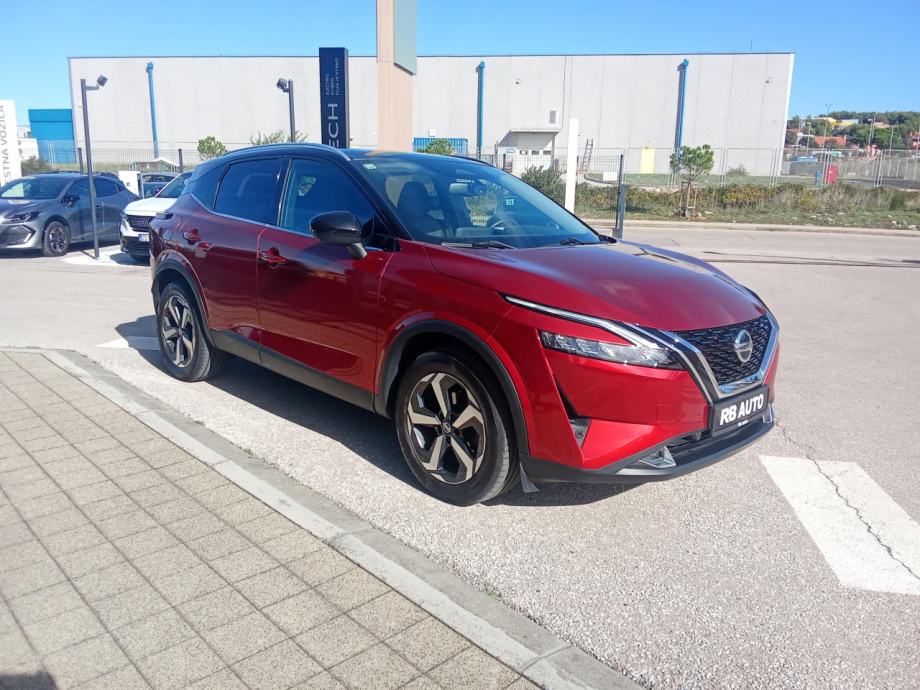 Nissan Qashqai 1,3 DIG-T 160 N-Connecta, fotografija 5