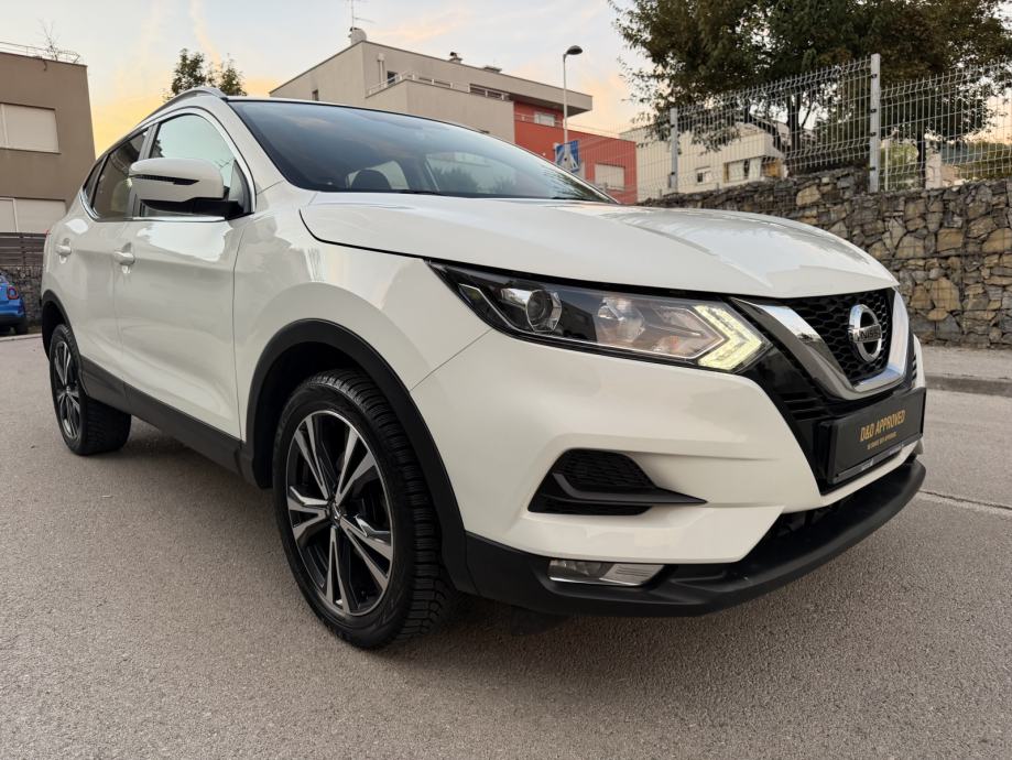Nissan Qashqai 1,3 DIG-T automatik 160ks, MODEL 2021.g, JAMSTVO 12mj, fotografija 4