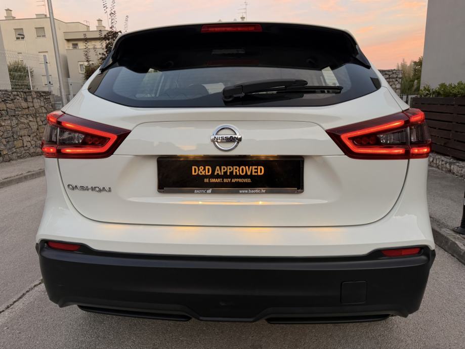 Nissan Qashqai 1,3 DIG-T automatik 160ks, MODEL 2021.g, JAMSTVO 12mj, fotografija 9