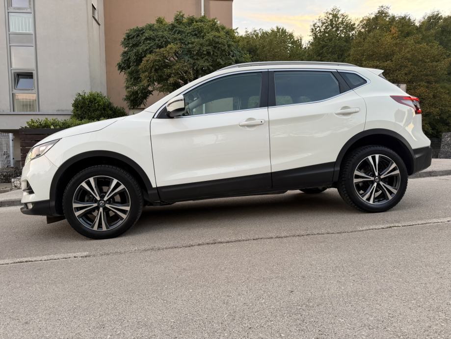 Nissan Qashqai 1,3 DIG-T automatik 160ks, MODEL 2021.g, JAMSTVO 12mj, fotografija 11