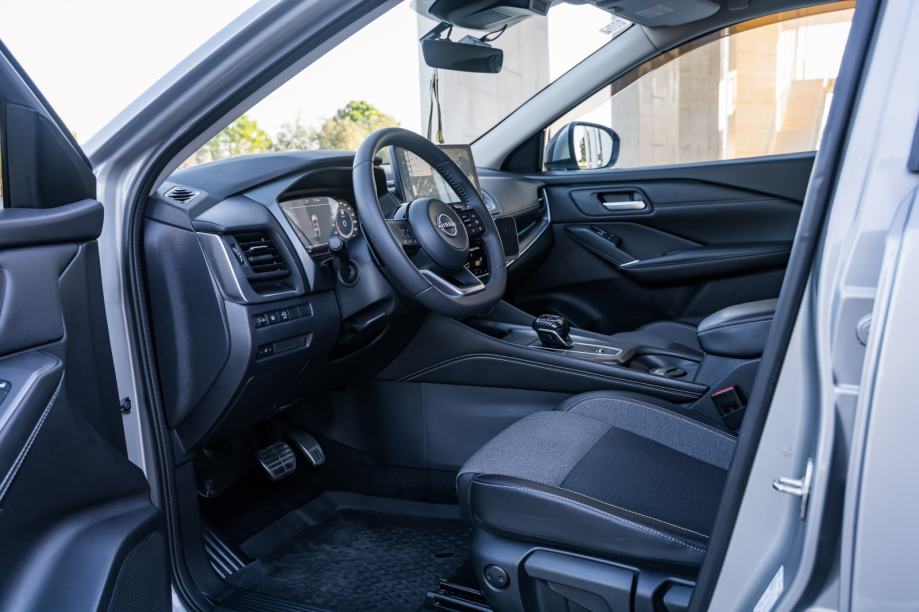 ⭐️NISSAN QASHQAI⭐️1.3 DIG-T N-CONECTA⭐️8 GOD.JAMSTVA✅REG.5/2027✅, fotografija 14