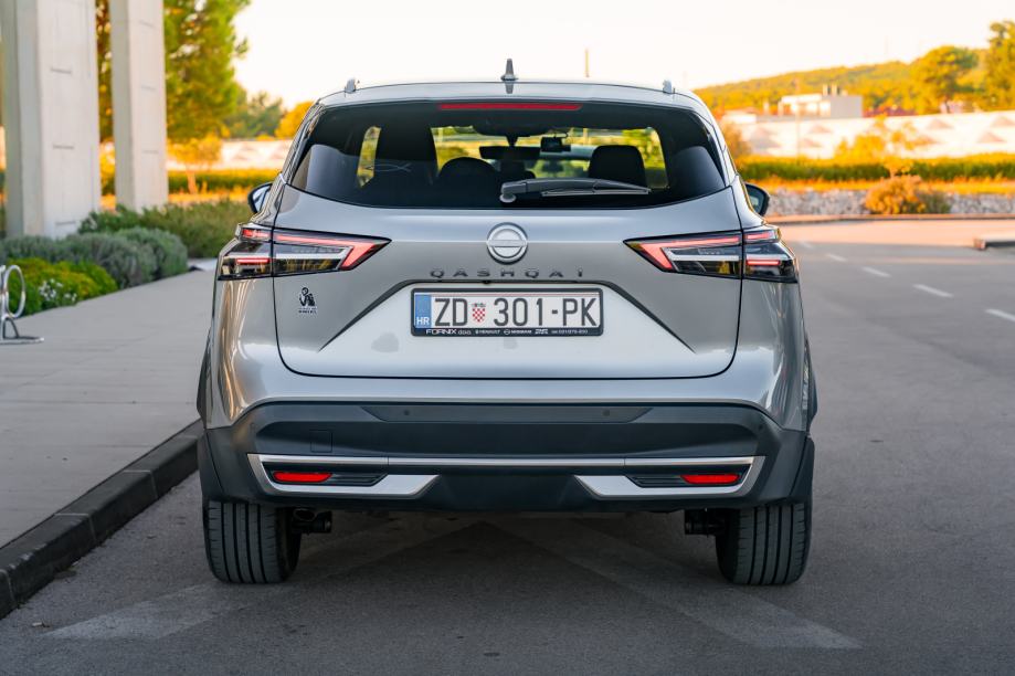 ⭐️NISSAN QASHQAI⭐️1.3 DIG-T N-CONECTA⭐️8 GOD.JAMSTVA✅REG.5/2027✅, fotografija 6