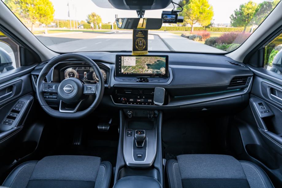 ⭐️NISSAN QASHQAI⭐️1.3 DIG-T N-CONECTA⭐️8 GOD.JAMSTVA✅REG.5/2027✅, fotografija 13