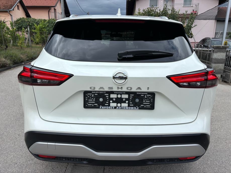 Nissan Qashqai 1,3 DIG-T automatik, fotografija 6