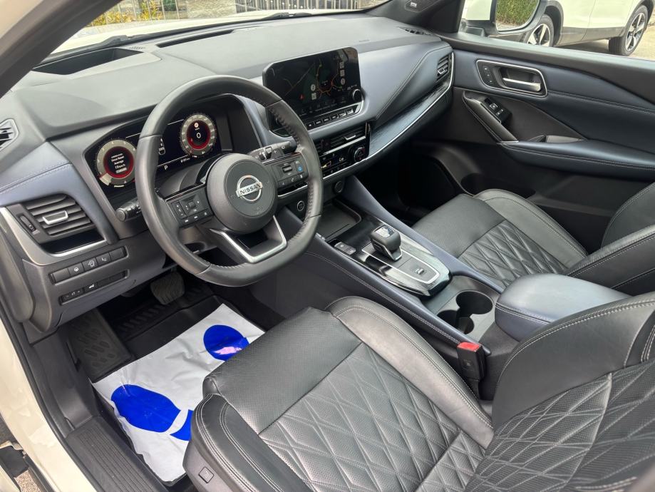 Nissan Qashqai 1,3 DIG-T automatik, fotografija 10