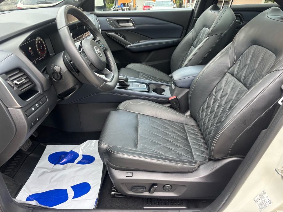 Nissan Qashqai 1,3 DIG-T automatik, fotografija 11