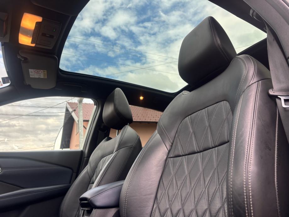 Nissan Qashqai 1,3 DIG-T automatik, fotografija 15