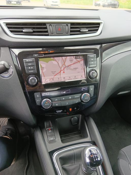 Nissan Qashqai 1,3 DIG-T CONECTA 140 ks, fotografija 15
