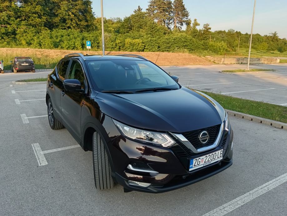 Nissan Qashqai 1,3 DIG-T CONECTA 140 ks, fotografija 4