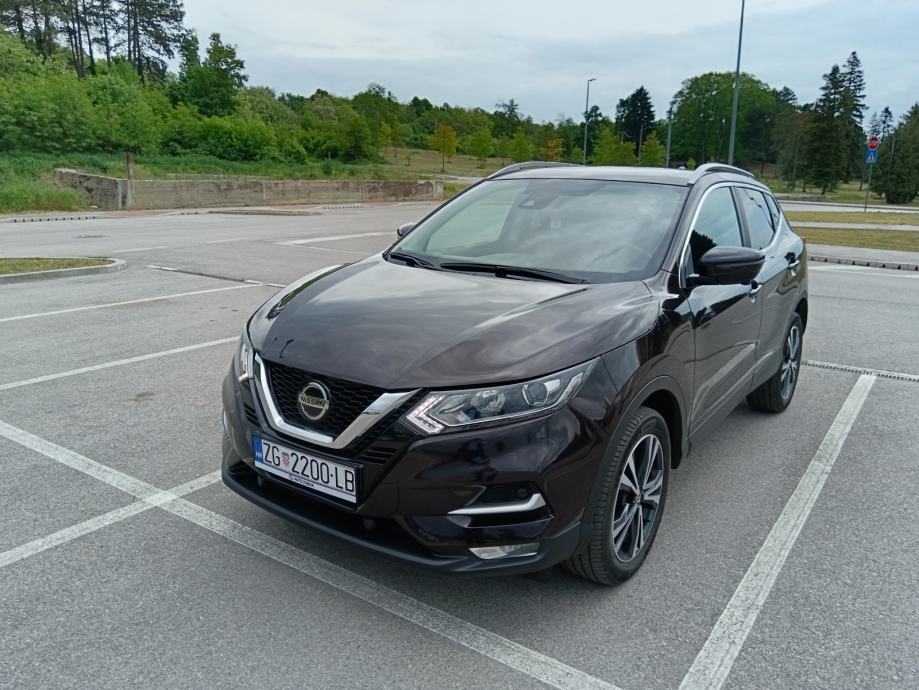 Nissan Qashqai 1,3 DIG-T CONECTA 140 ks, fotografija 12