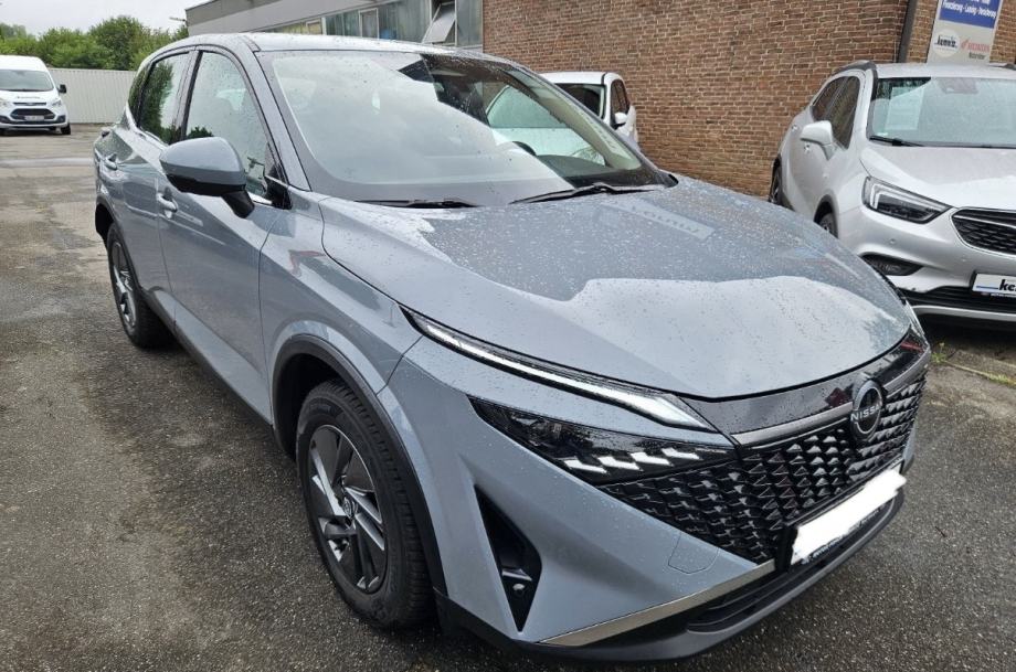 Nissan Qashqai 1.3 DIG-T #LED #360 KAMERA #PDC, fotografija 3