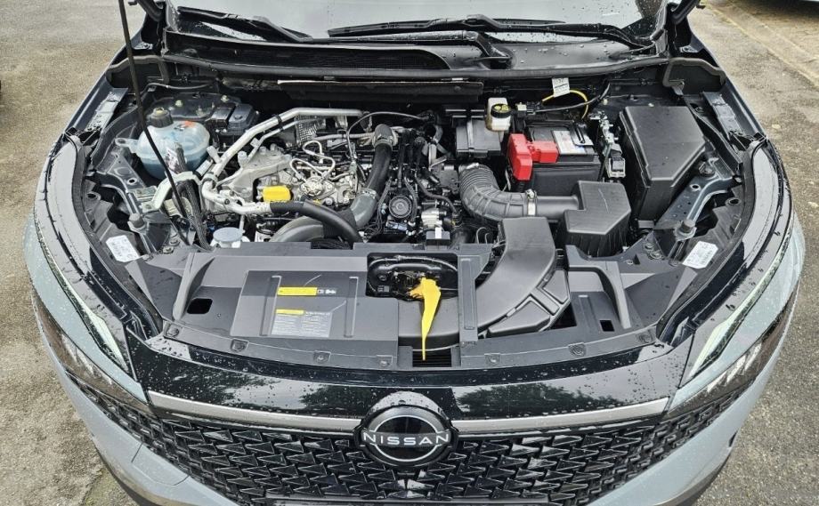 Nissan Qashqai 1.3 DIG-T #LED #360 KAMERA #PDC, fotografija 13