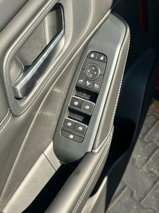 Nissan Qashqai 1,3 DIG-T MHEV N-Connecta X-Tronic, fotografija 16