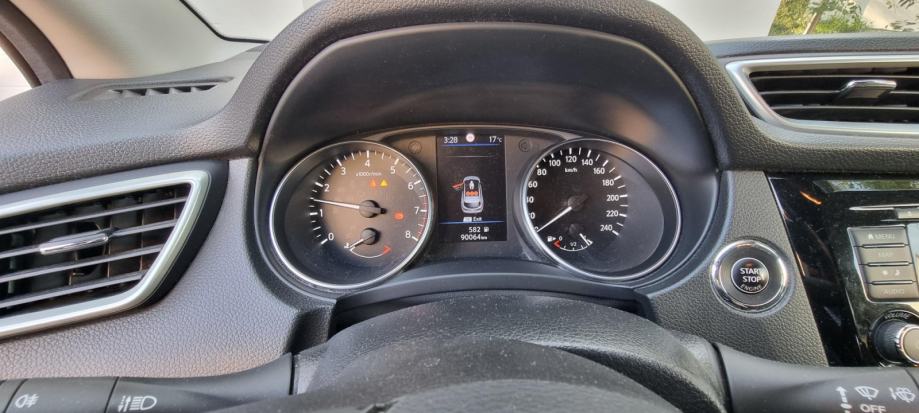 NISSAN QASHQAI 1.3 DIG-T N-CONNECTA, LED, 140 KS, 360° KAMERA, fotografija 2