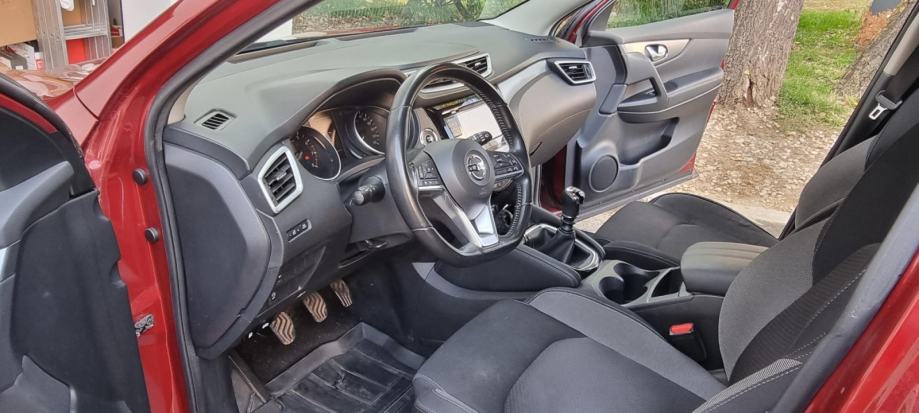 NISSAN QASHQAI 1.3 DIG-T N-CONNECTA, LED, 140 KS, 360° KAMERA, fotografija 9