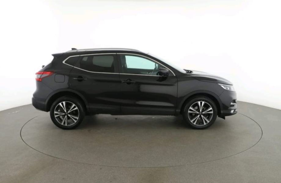 U DOLASKU Nissan Qashqai 1,3 DIG-T, fotografija 2